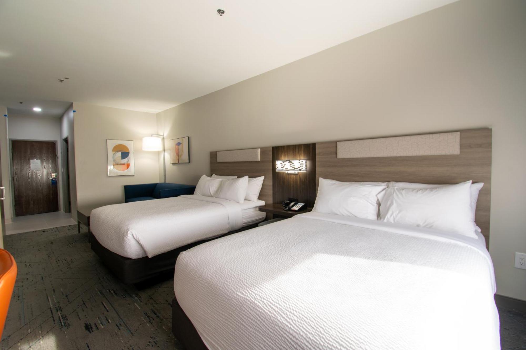 Holiday Inn Express & Suites Sulphur Springs By Ihg Exterior foto
