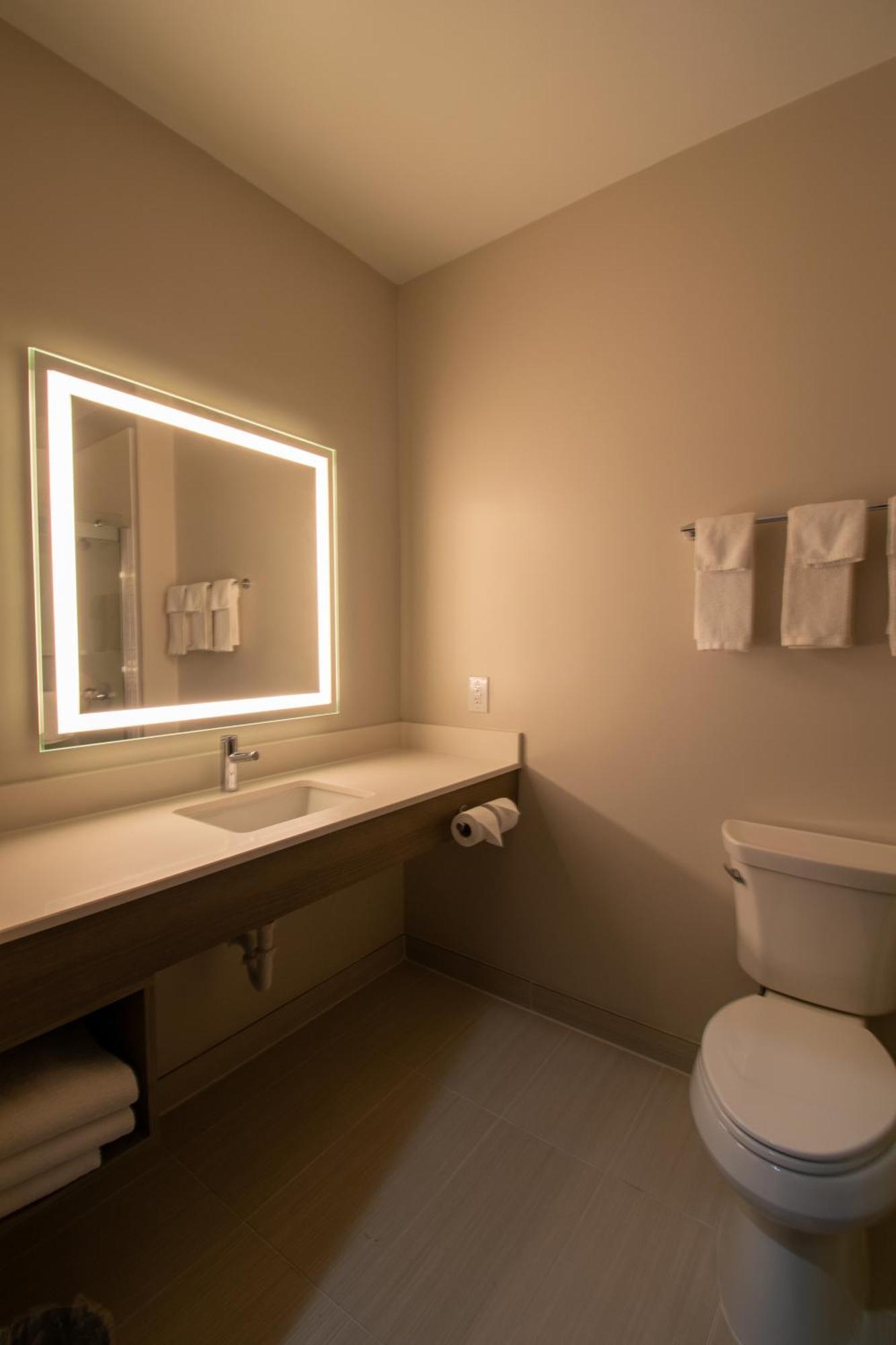 Holiday Inn Express & Suites Sulphur Springs By Ihg Exterior foto