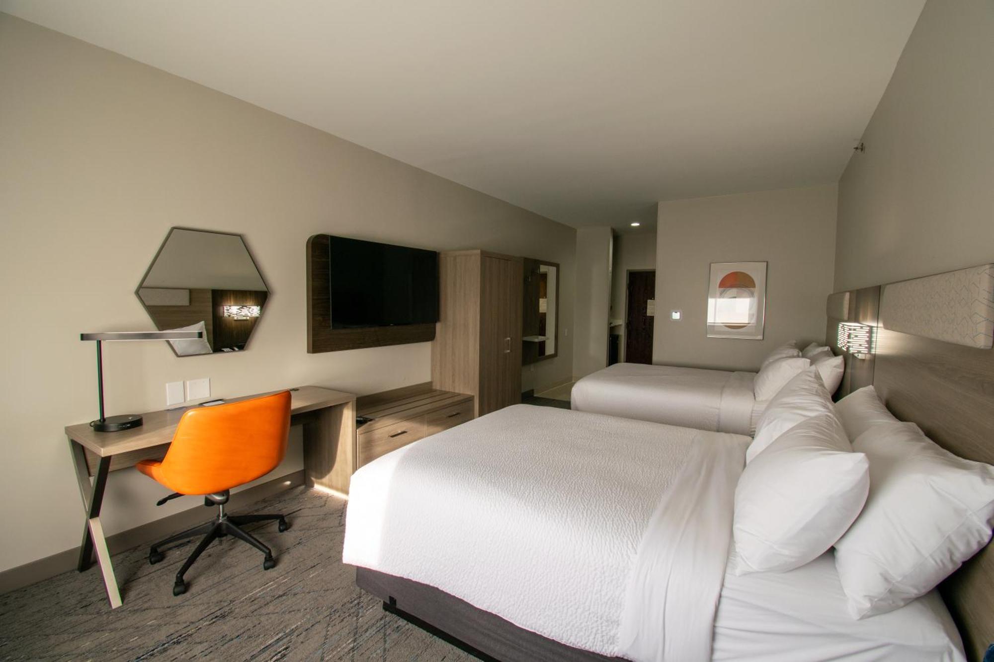 Holiday Inn Express & Suites Sulphur Springs By Ihg Exterior foto